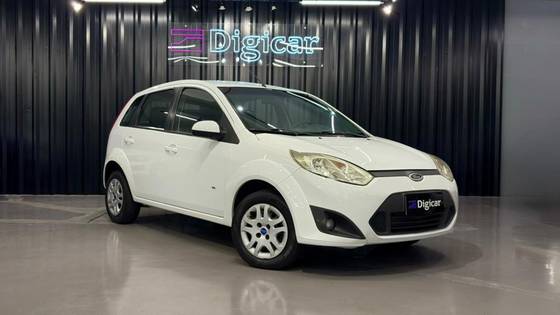 FORD FIESTA 1.6 ROCAM HATCH 8V FLEX 4P MANUAL